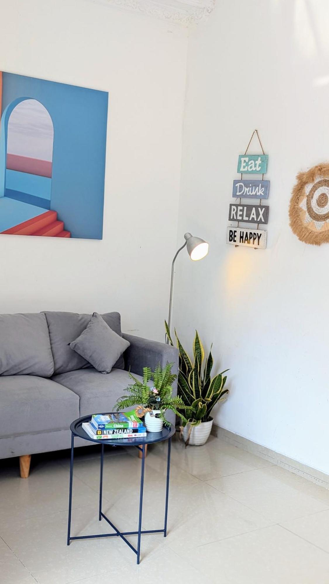 Homey Guesthouse Kertajaya Surabaya Eksteriør bilde